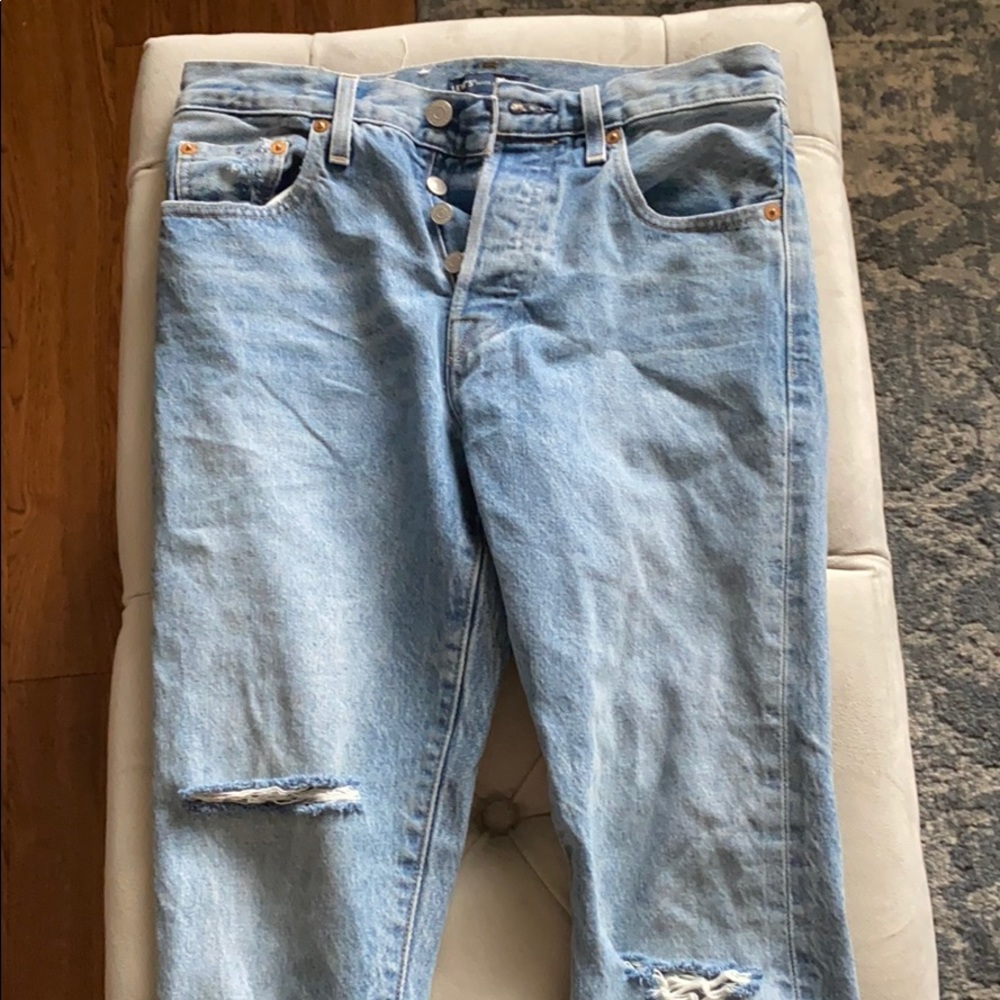 Levi jeans
